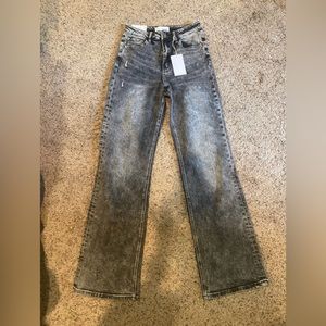 Vervet NWT 90’s Flare Acid Wash Jeans Size 26